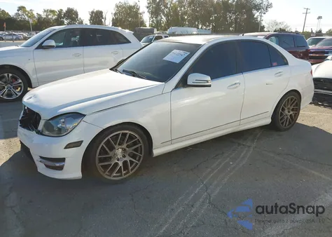 2013 Mercedes-Benz C 300 Sport 4Matic from USA, damaged, VIN WDDGF8AB6DA783455